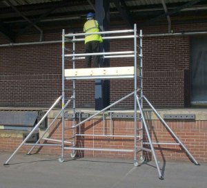 Lyte Lift 2.1 Industrial Folding Platform Tower