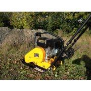 Lumag RP700PROGX 14" Petrol Plate Compactor Honda GX Engine